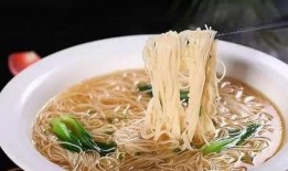 娱乐吃瓜酱面条视频,揭秘网红美食背后的故事