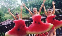 吃瓜群众免费秦皇岛,吃瓜群众福利大放送！”