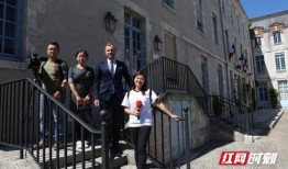 正能量网红吃瓜事件视频,正能量传递，网络正能量新风向